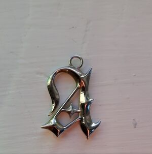 Elegant Silver Gothic A Pendant